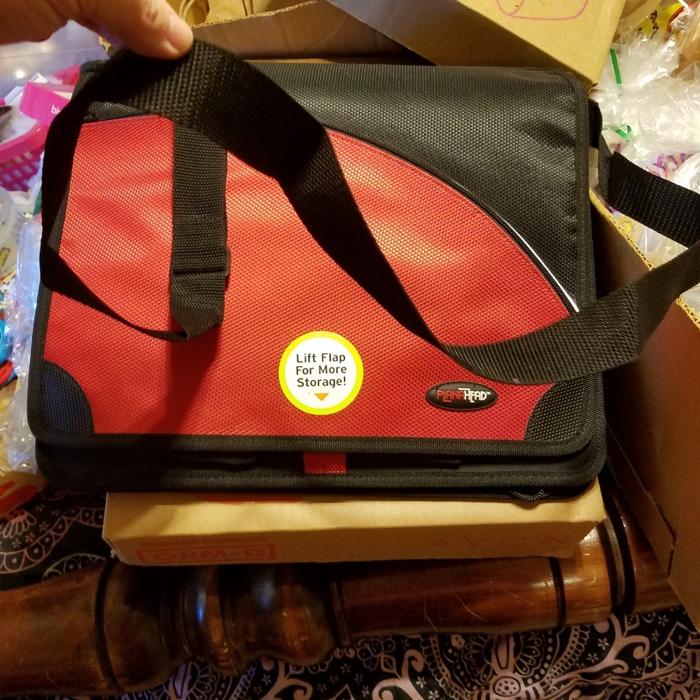 PlanetHead
Carry all notebook storage case